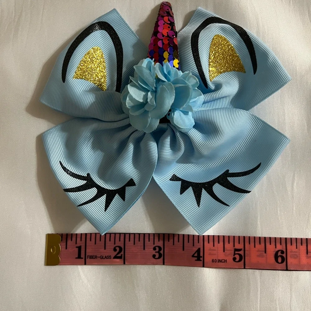 N/A charming blue